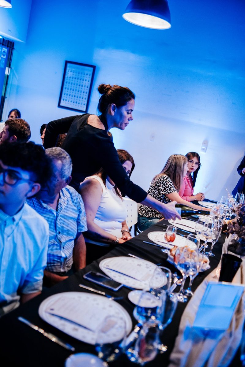 Clase de Sommelier ESAC